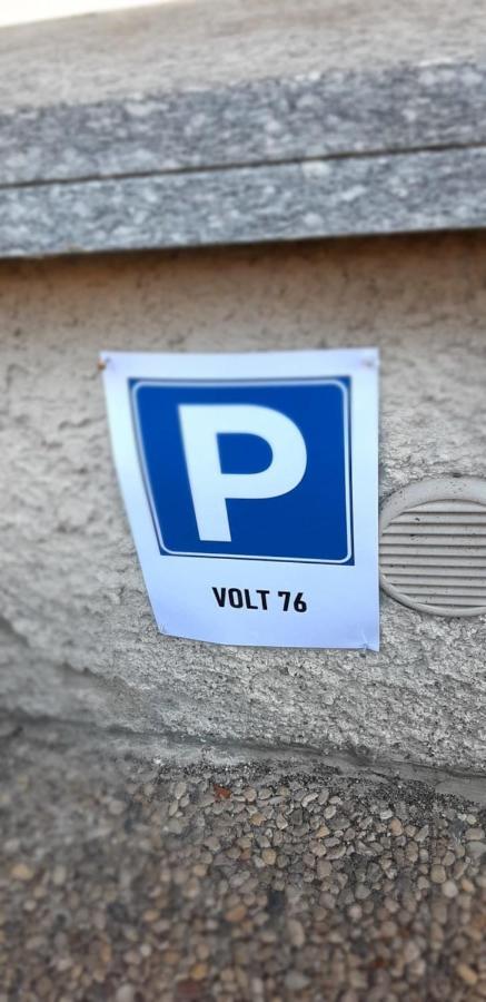 Volt76 - Como Lake Apartment Екстер'єр фото